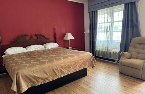 Danville Hotel | Travel Inn By OYO Danville US-29