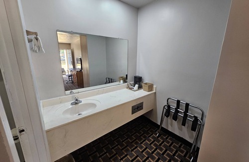 Brandon Hotel | Travel Inn