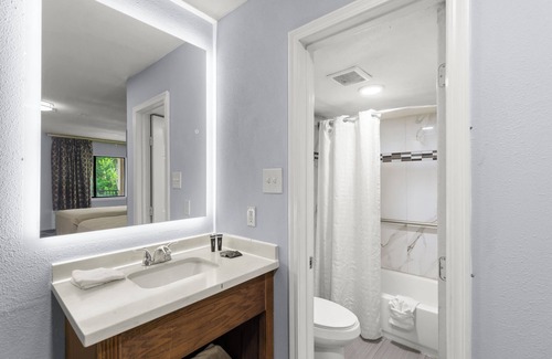Humble Hotel | Travel Inn