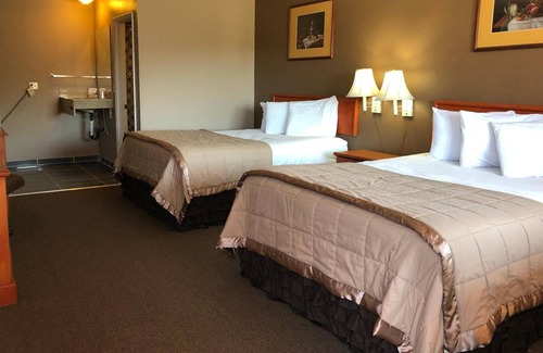 Tonopah Hotel | Travel Inn