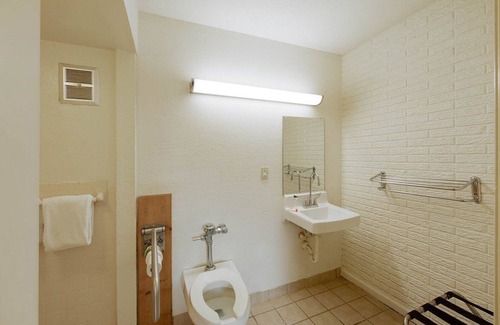 Doswell Hotel | Travel Plaza Motel