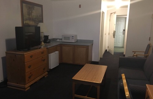 Carlin Hotel | Traveler's Inn Carlin NV near Elko