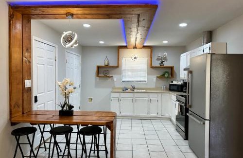 Eagle Pass Apartment | Traveler Stay PLUS