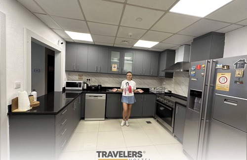 Dubai Marina Cabin | Travelers Dubai Marina Hostel