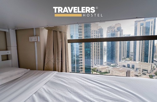 Dubai Marina Cabin | Travelers Dubai Marina Hostel