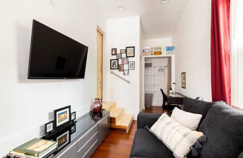 Huntcliff House | Travelers Getaway - Long Term Stays Welcome!!!