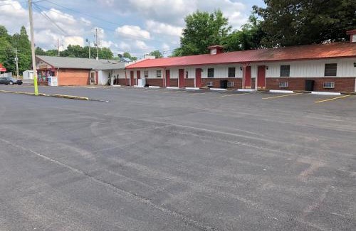 South Fulton Hotel | Travelers Inn Motel
