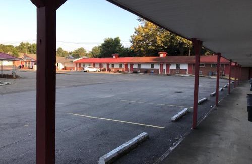 South Fulton Hotel | Travelers Inn Motel