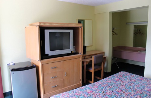 Gainesville Hotel | Travelers Inn