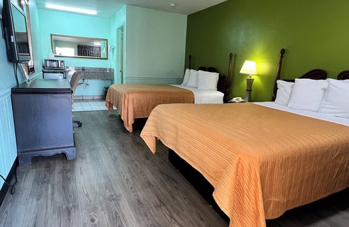 Winston - Salem Hotel | Travelers Inn