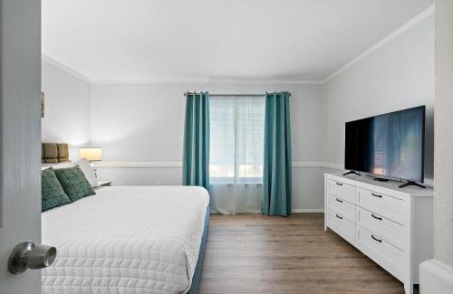 Bayview Apartment | Travelers Paradise
