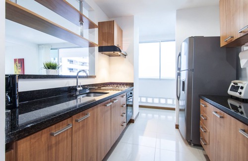 Castillogrande Apartment | Travelers Suites Orange Cartagena