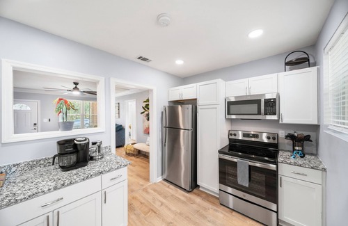 Midtown House | Traveling for work but want the comfort of home?