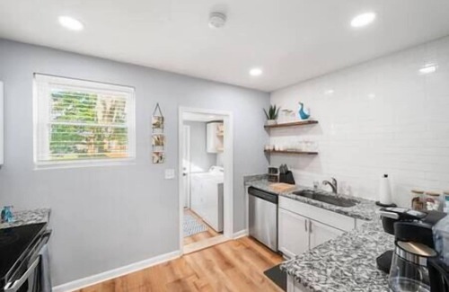 Midtown House | Traveling for work but want the comfort of home?