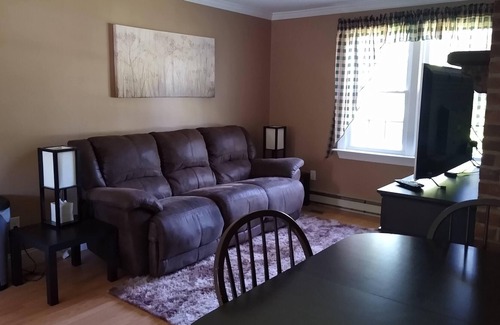 Seymour House | Traveling Nurses! In-Law Suite