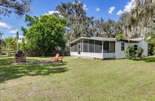 Arcadia House | Traveling Nurses Welcome! Peaceful Home in Arcadia