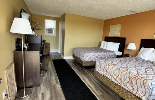 Laurentian Valley Hotel | Travellers Inn Pembroke