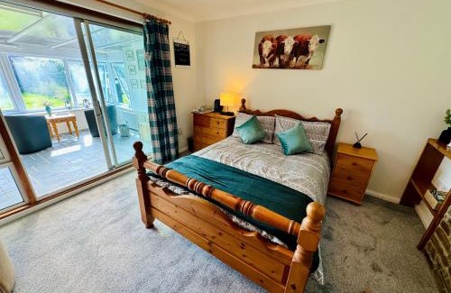Fivelanes House | Travellers Rest