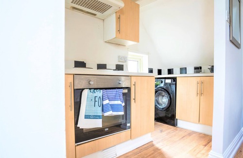 Liverpool Apartment | Travellers Stays In The Heart Of Orrell Park