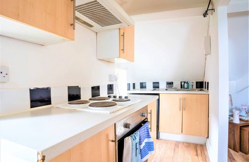Liverpool Apartment | Travellers Stays In The Heart Of Orrell Park