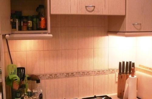 West Kensington Apartment | TRAVELLING SOLO? HOME WITHIN A HOME, with Private Kitchen, in West Kensington