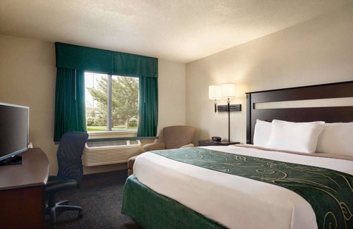 Jefferson City Hotel | Travelodge by Wyndham Jefferson City