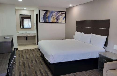 Buena Park Hotel | Travelodge by Wyndham Buena Park