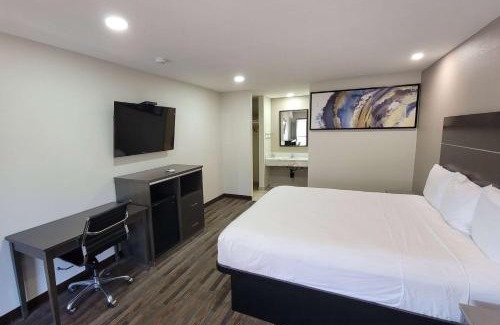 Buena Park Hotel | Travelodge by Wyndham Buena Park