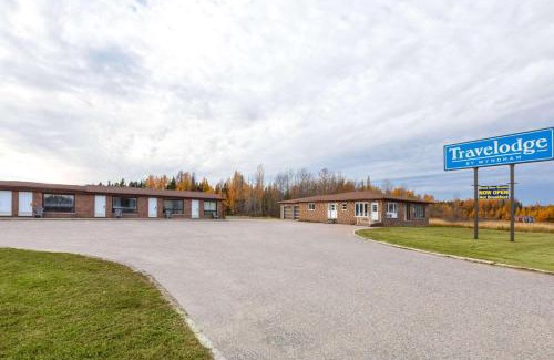 Cochrane Hotel | Travelodge by Wyndham Cochrane Ontario