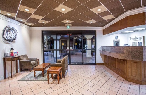 Plantation Estates Hotel | Travelodge by Wyndham Deltona
