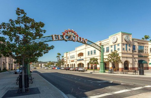 El Cajon Hotel | Travelodge by Wyndham El Cajon