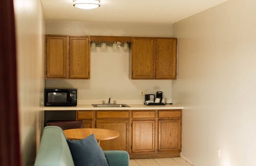 Escanaba Hotel | Travelodge by Wyndham Escanaba