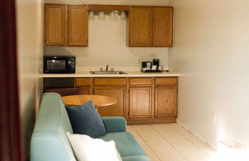 Escanaba Hotel | Travelodge by Wyndham Escanaba