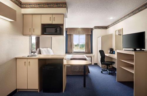 Fort Scott Hotel | Travelodge by Wyndham Fort Scott