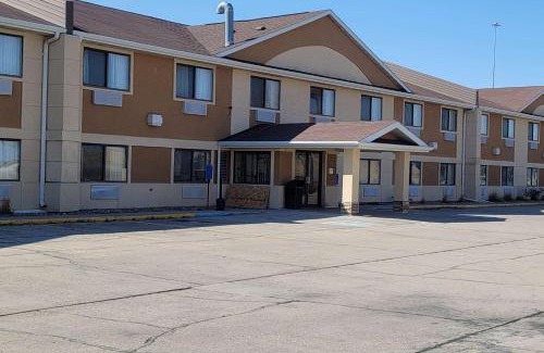 Fargo Hotel | Travelodge by Wyndham Fargo