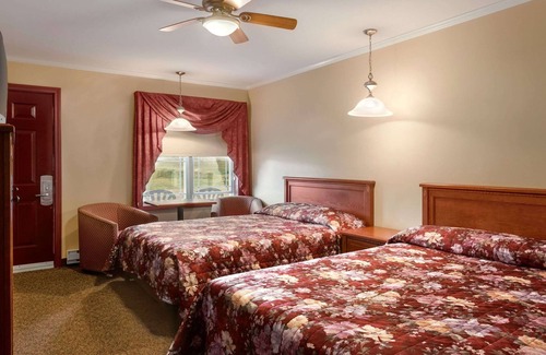 Waasis Hotel | Travelodge by Wyndham Fredericton