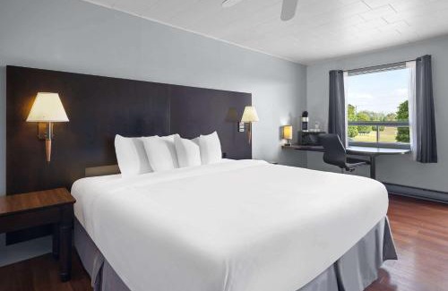 St. Andre Hotel | Travelodge by Wyndham Grand Falls