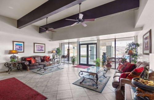 Globe - Miami Hotel | Travelodge by Wyndham Globe AZ