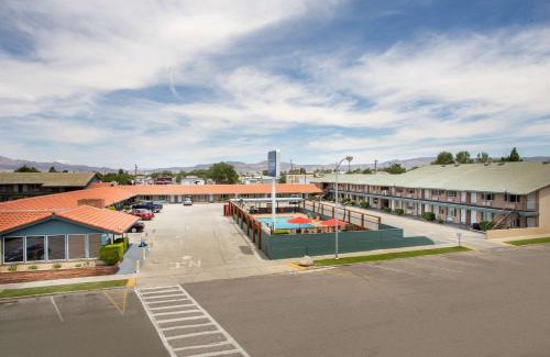Hawthorne Hotel | Travelodge by Wyndham Hawthorne