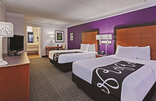 FM 1960 Hotel | Travelodge by Wyndham Houston Cy-Fair