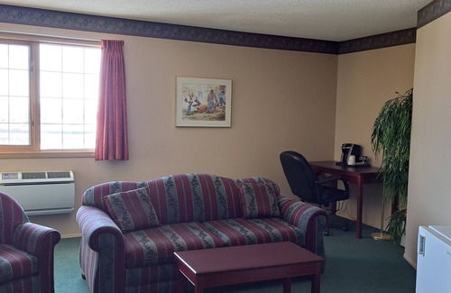 Lacombe Hotel | Travelodge by Wyndham Lacombe