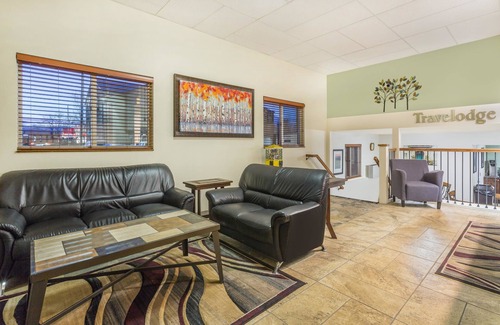 Loveland Hotel | Travelodge by Wyndham Loveland/Fort Collins Area