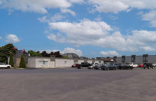 Miramichi Hotel | Travelodge by Wyndham Miramichi New Brunswick