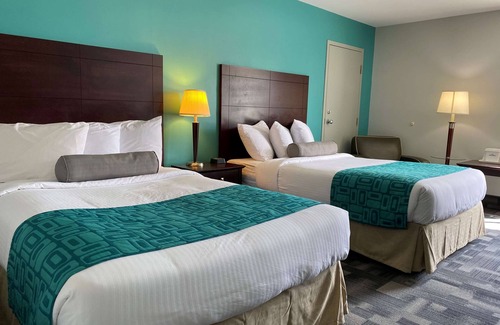 Miramichi Hotel | Travelodge by Wyndham Miramichi New Brunswick