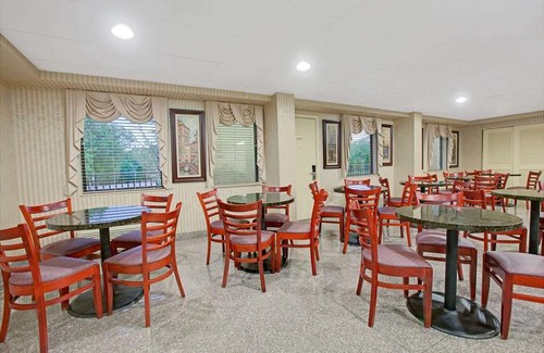Parsippany Hotel | Travelodge by Wyndham Parsippany