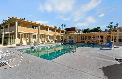 North Mountain Hotel | Travelodge by Wyndham Phoenix North