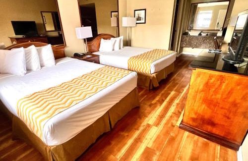 Downtown Reno Hotel | Travelodge by Wyndham Reno
