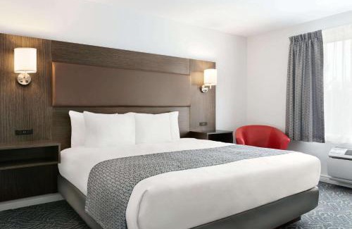 Rigaud Hotel | Travelodge by Wyndham Rigaud