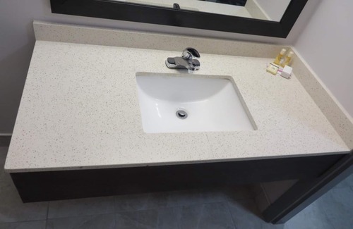 Rosetown Hotel | Travelodge by Wyndham Rosetown