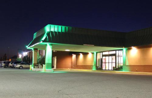 Mongo Hotel | Travelodge by Wyndham Sturgis